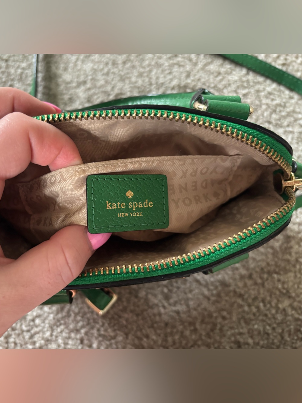 Kate Spade Green Purse - Picture 7 of 7